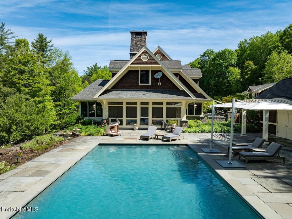 Alford Single Family Photo 10