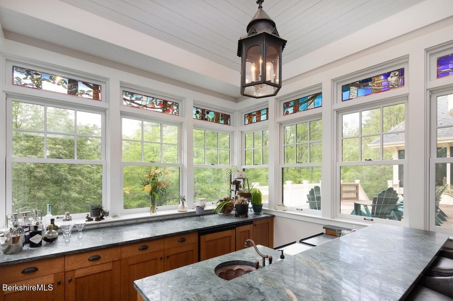 Alford Single Family Photo 12