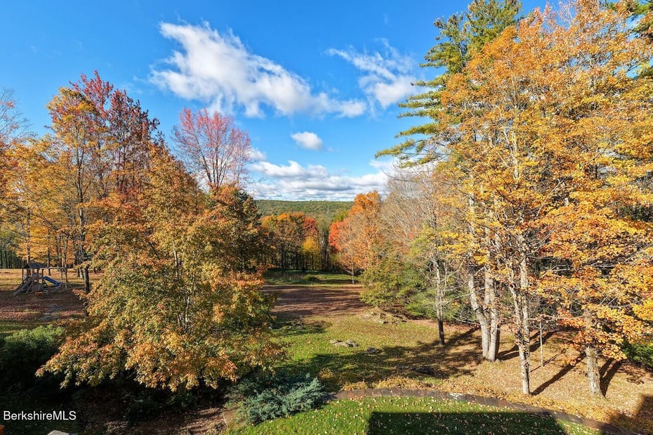 Alford Single Family Photo 26