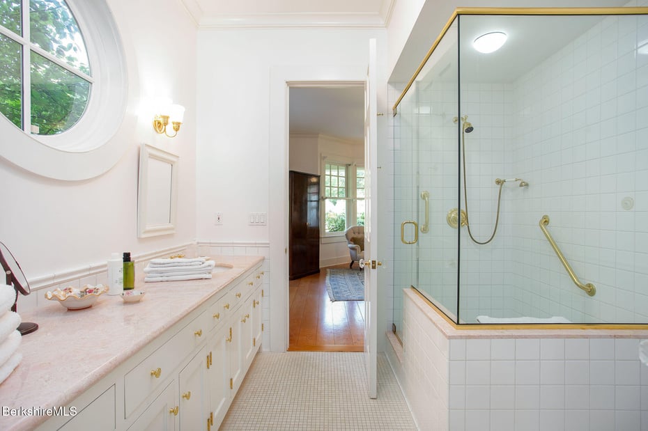 662 Brewer Hill Rd Photo 37