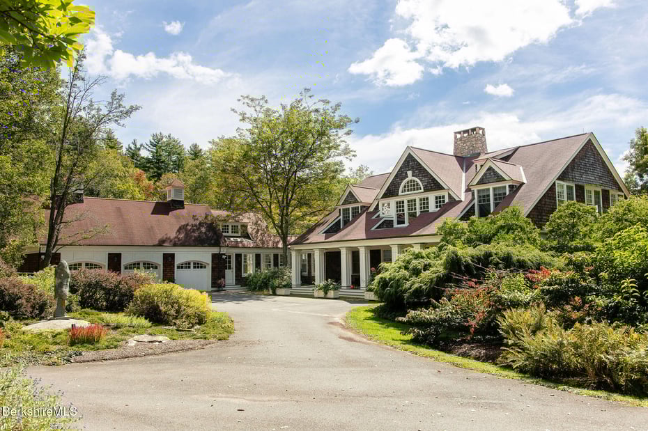 662 Brewer Hill Rd Photo 3