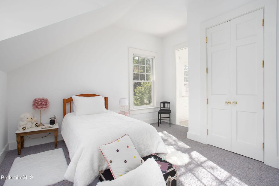 662 Brewer Hill Rd Photo 55