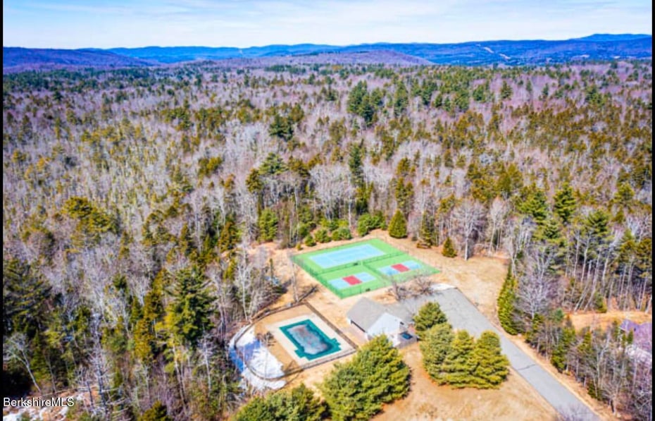 185 Pine Cone Ln Photo 30