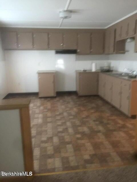 434-436 N Houghton St Photo 2