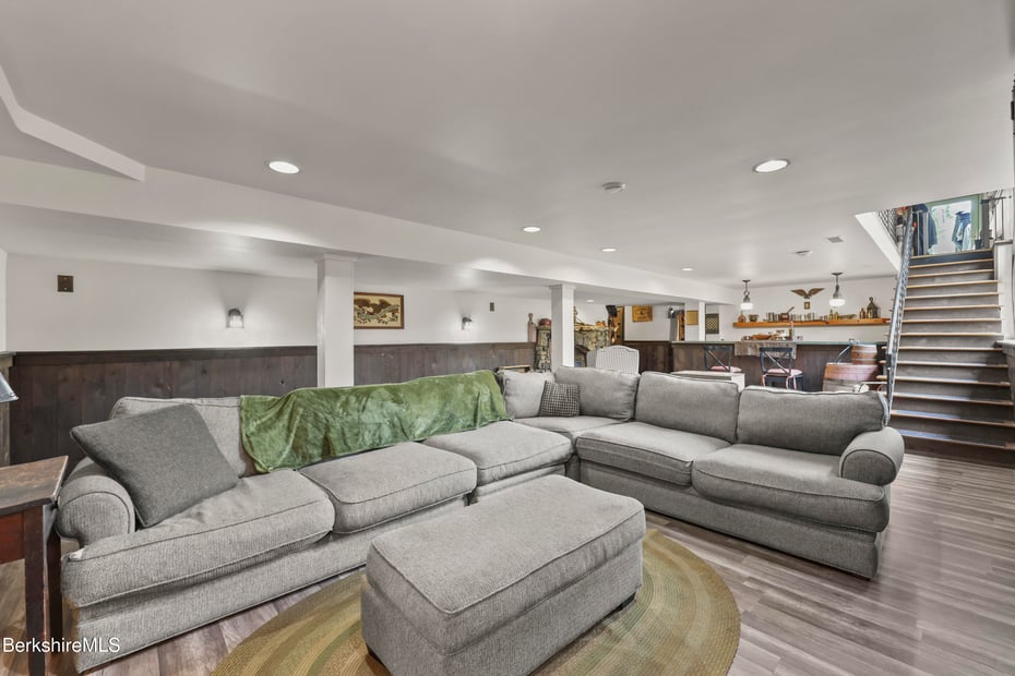 490 Kirchner Rd Photo 29