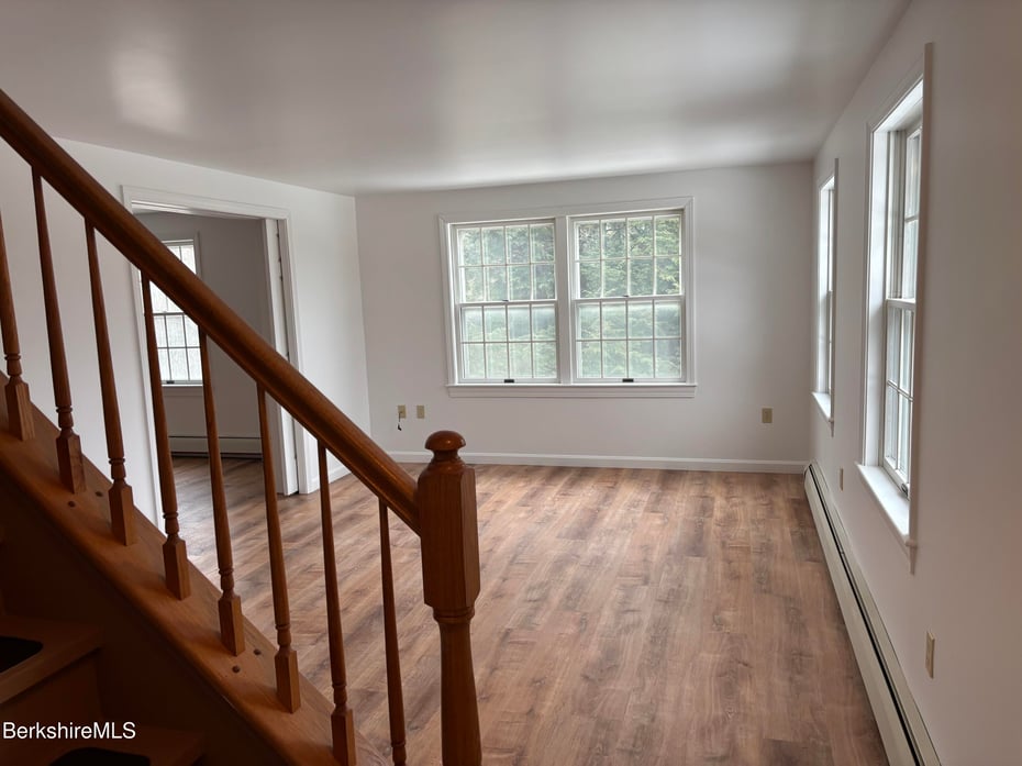 159 Simmons Rd Photo 17