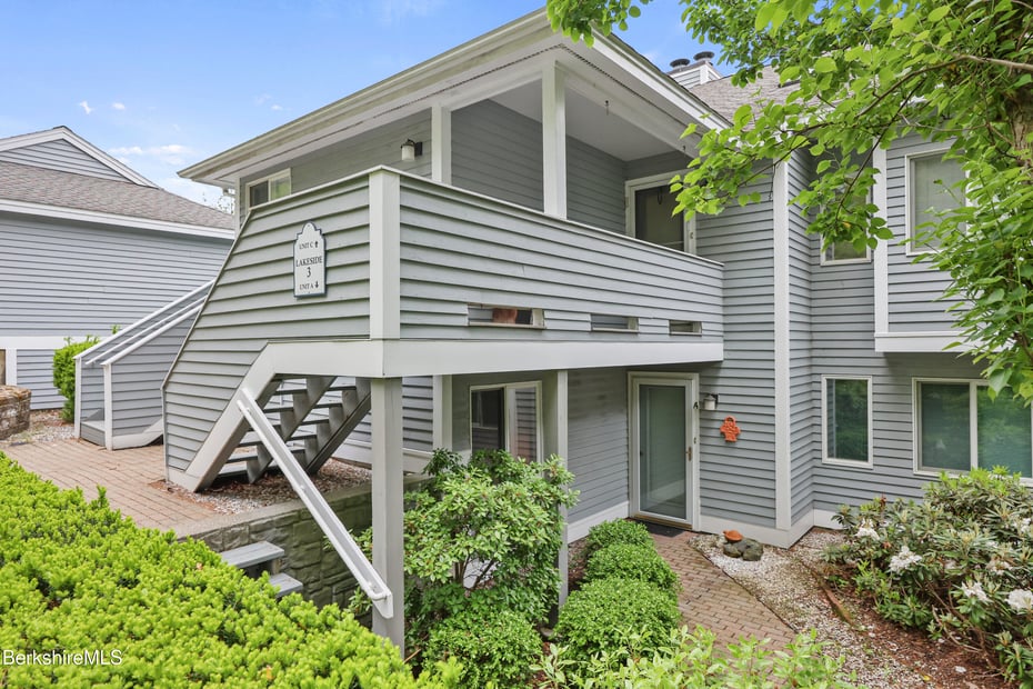 770 Summer St  #3A Photo 3