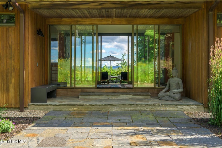 651 Hayes Hill Rd Photo 19