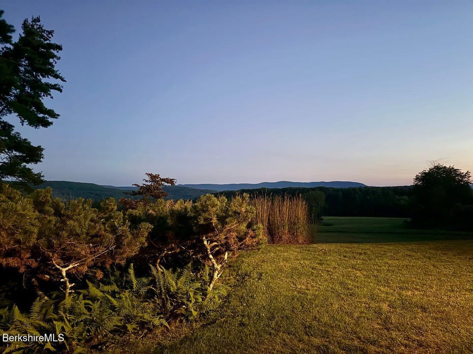 651 Hayes Hill Rd Photo 69