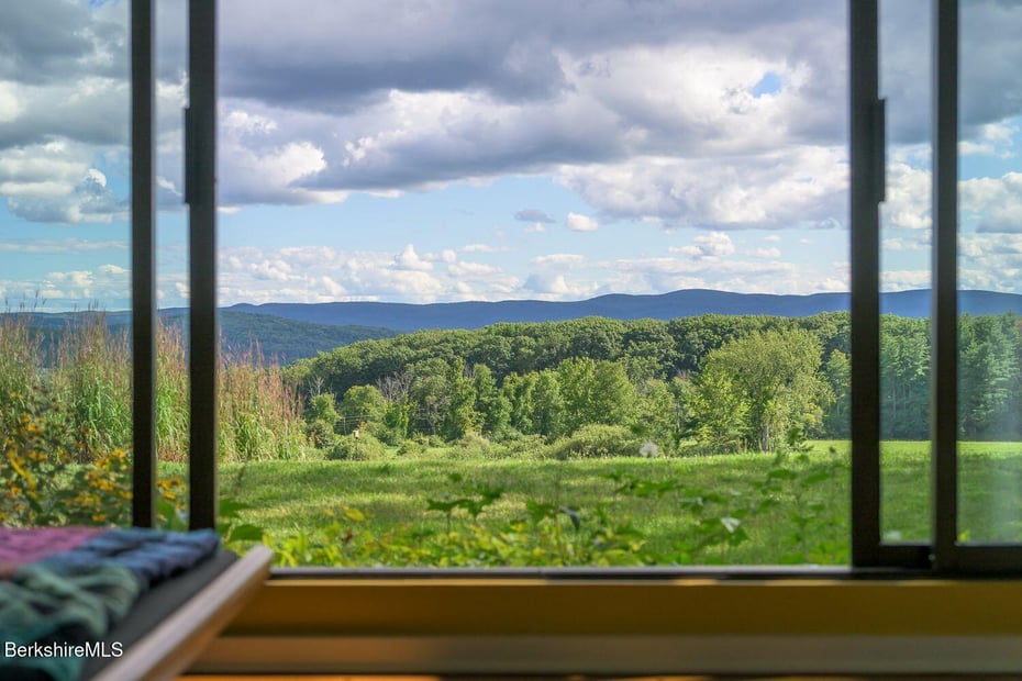 651 Hayes Hill Rd Photo 26