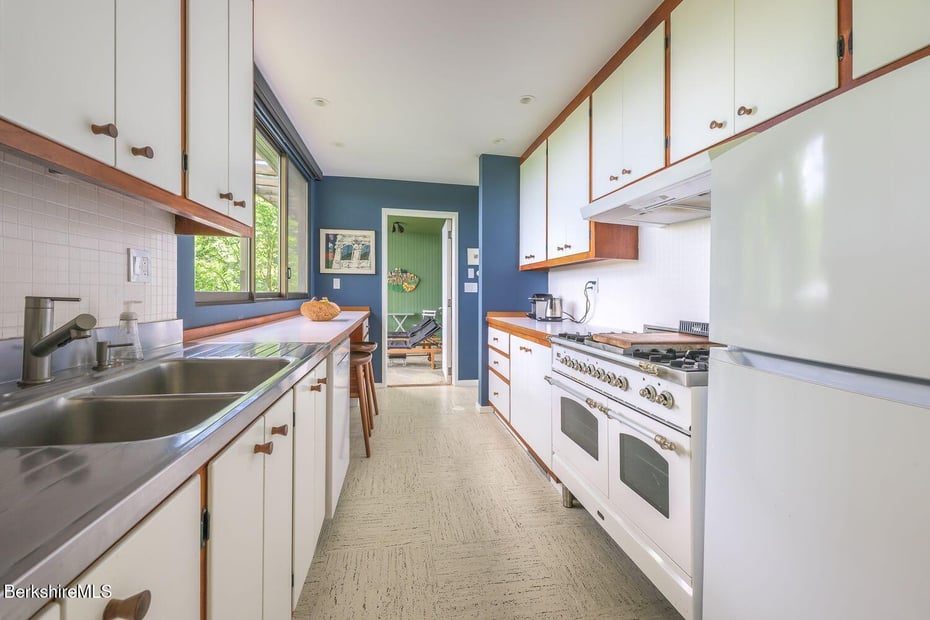 651 Hayes Hill Rd Photo 28