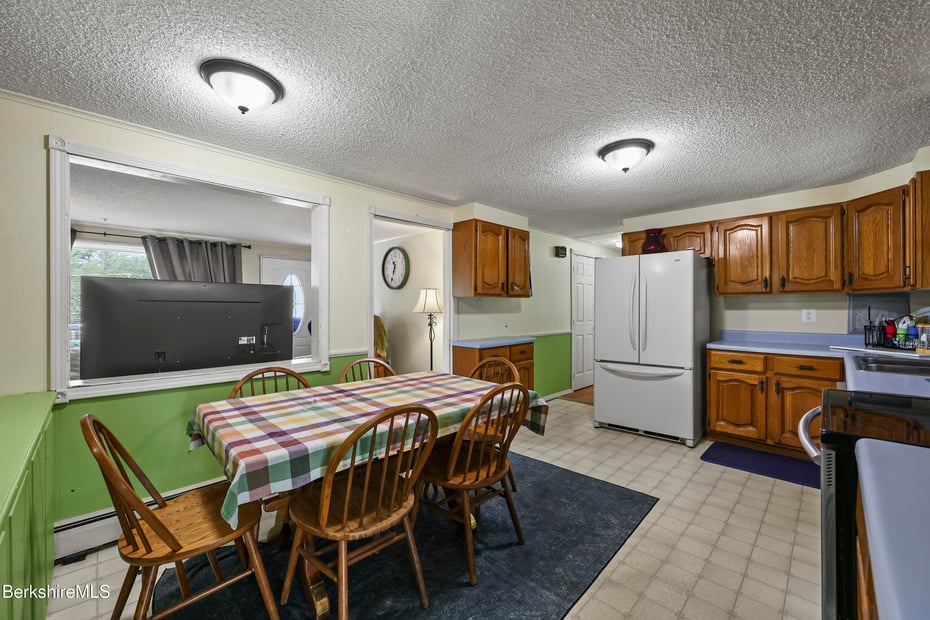 39 Fieldwood Dr Photo 8