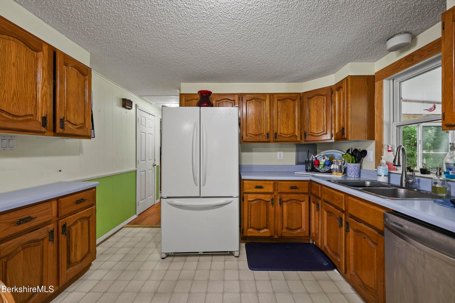 39 Fieldwood Dr Photo 9