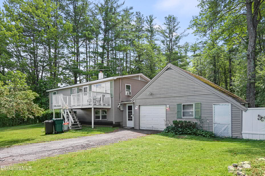 39 Fieldwood Dr Photo 2