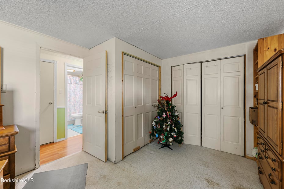 39 Fieldwood Dr Photo 17