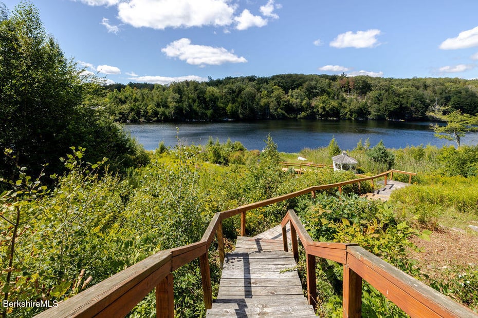 13 Hayes Pond Rd Photo 41