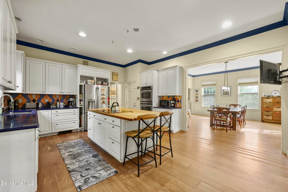 153 Gale Rd Photo 17