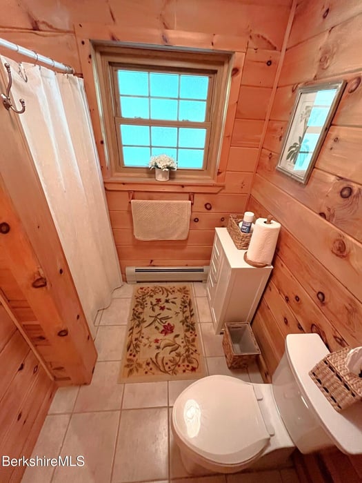 1020 Cascade St Photo 13