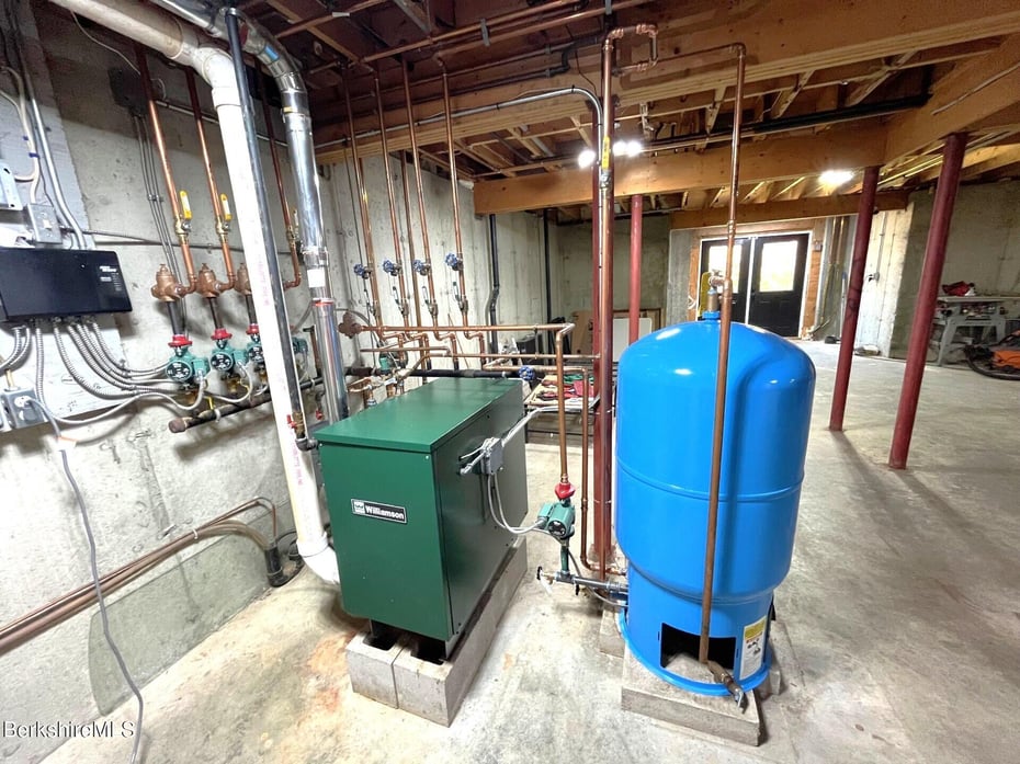 1020 Cascade St Photo 76