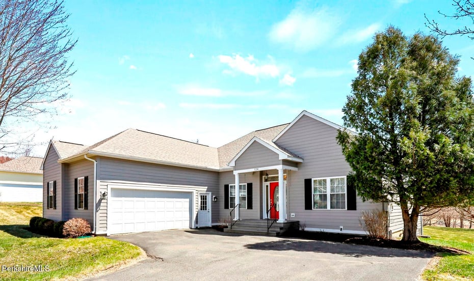 124 Red Barn Rd Photo 1