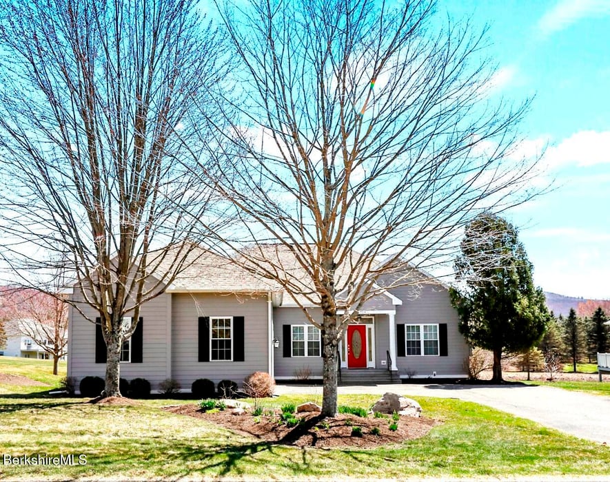 124 Red Barn Rd Photo 2
