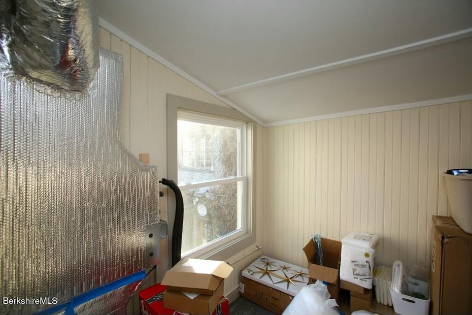 44 Main St  #1 Photo 18