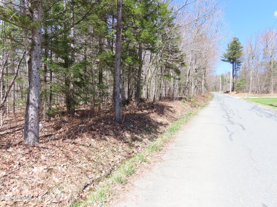 Blackstone Rd Photo 15
