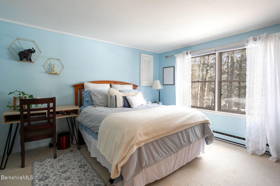 305 Shadow Ln Photo 19