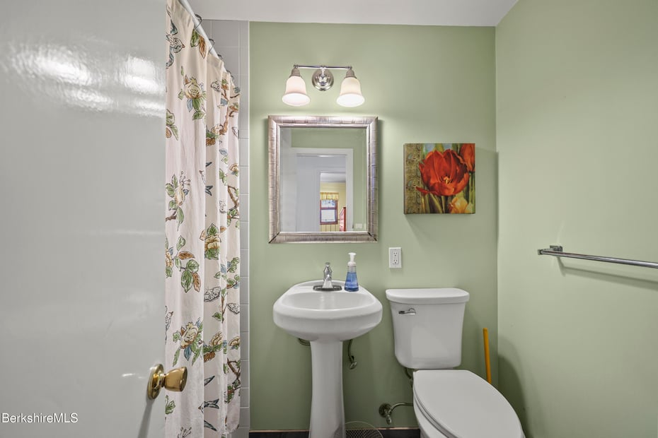 40 Prospect Hill Rd Photo 30