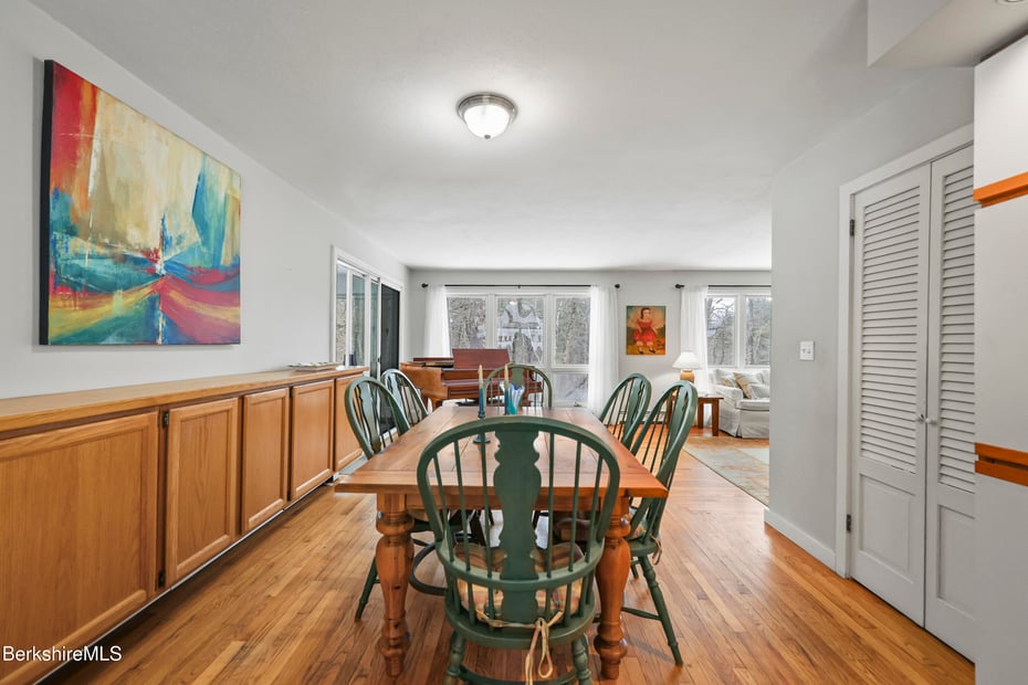 40 Prospect Hill Rd Photo 10