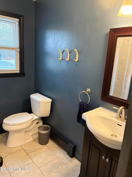 72 Nancy Ave Photo 12