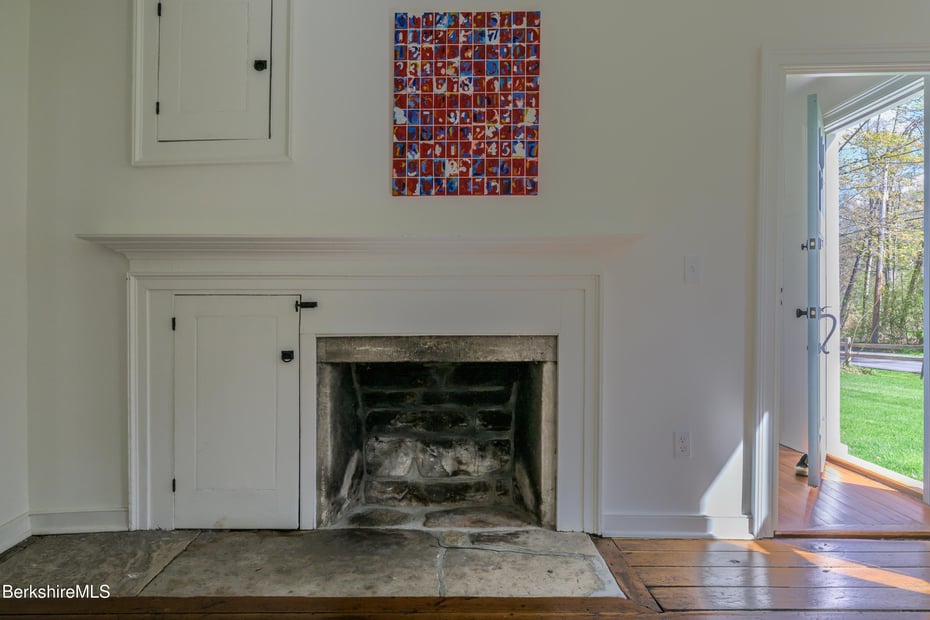 304 Hickey Hill Rd Photo 24