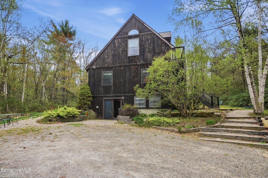 135 Mallard Dr Photo 45