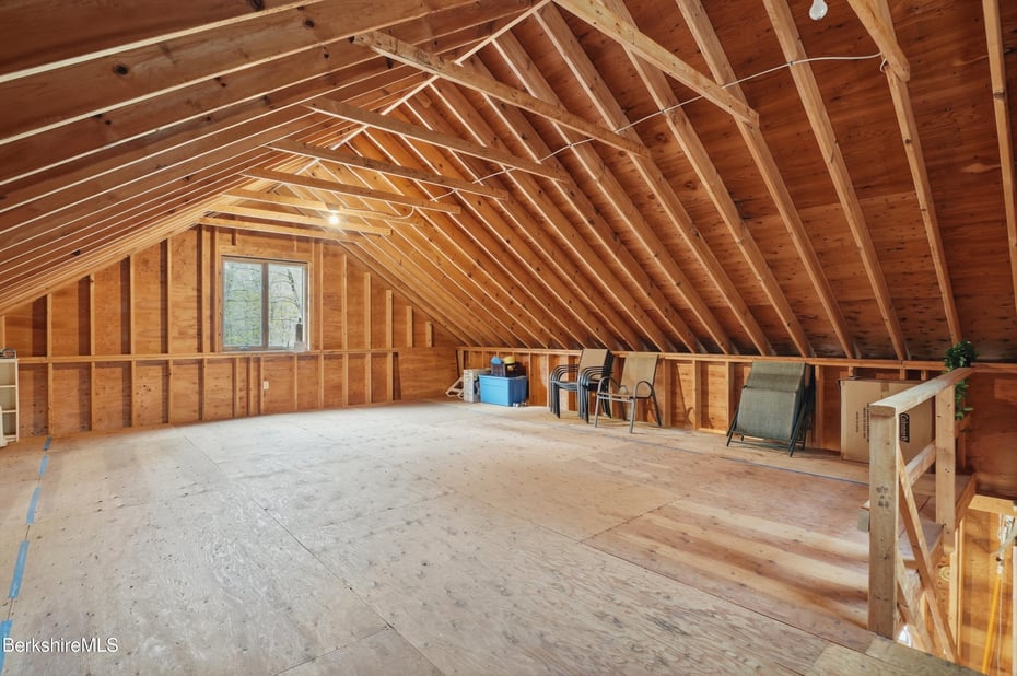 135 Mallard Dr Photo 49