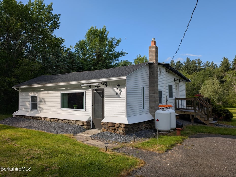 1153 Washington Mountain Rd Rd Photo 1