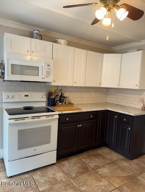 77 Carson Ave Photo 4