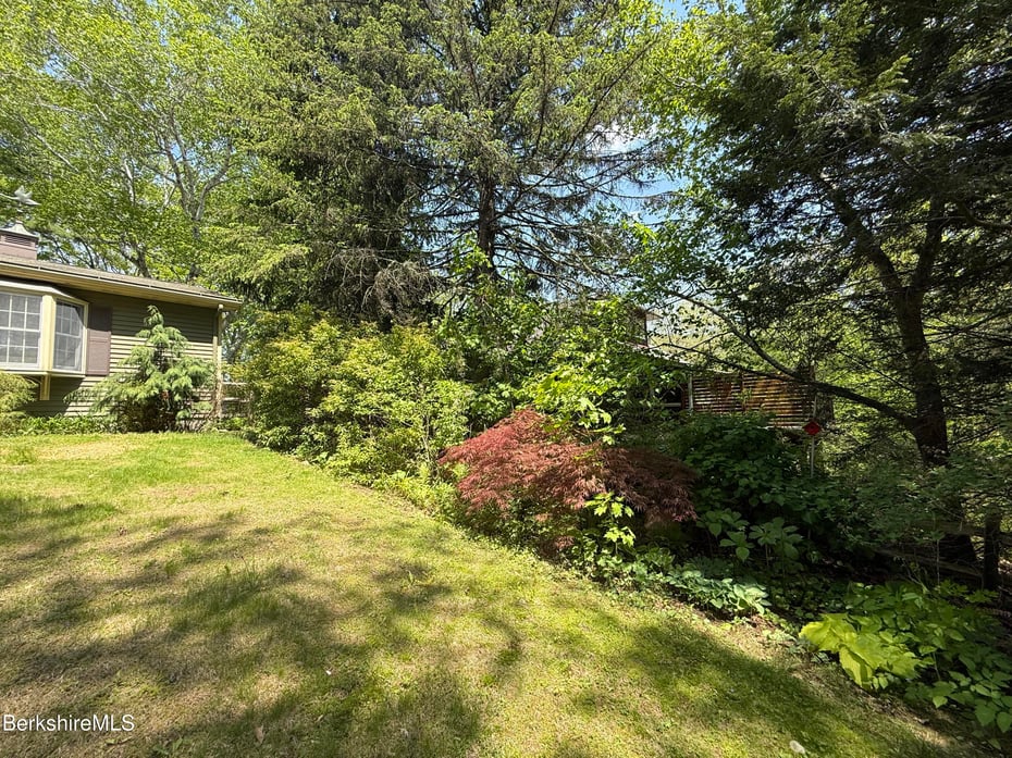 6 Beacon Hill Photo 45