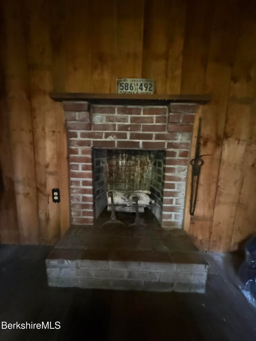 6 Beacon Hill Photo 44
