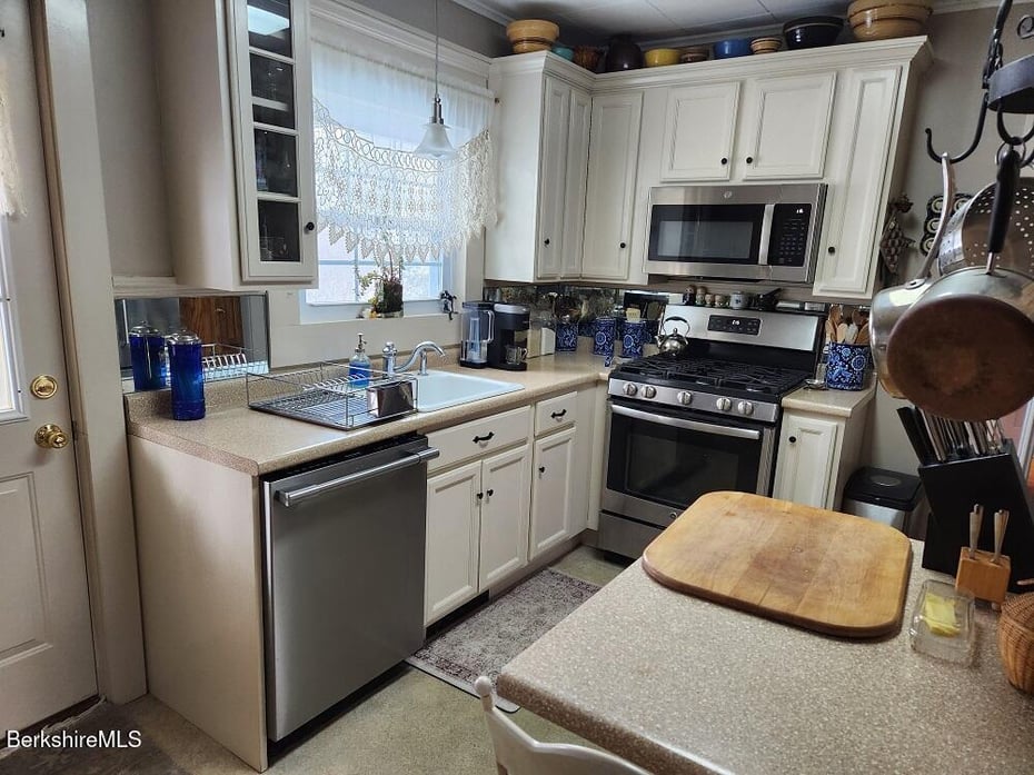 43 Church St Photo 7