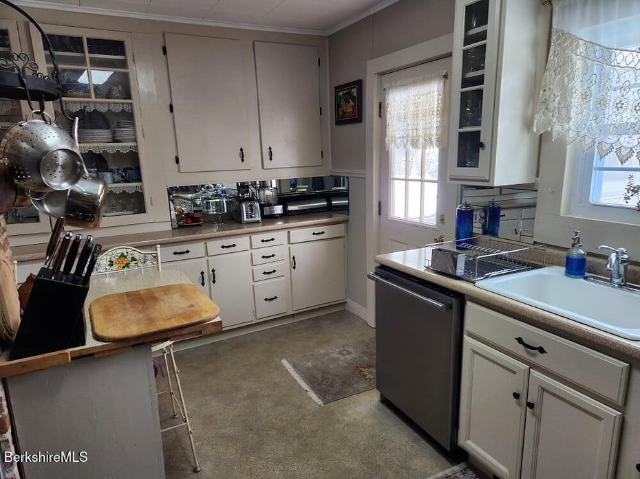 43 Church St Photo 9