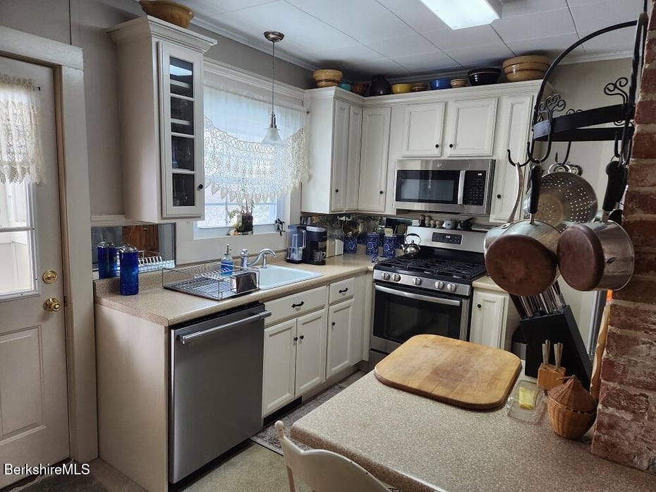 43 Church St Photo 8