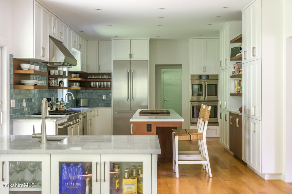 50 Old Village Rd Photo 19