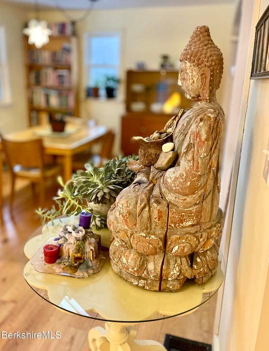 13 Jordan Rd Photo 9