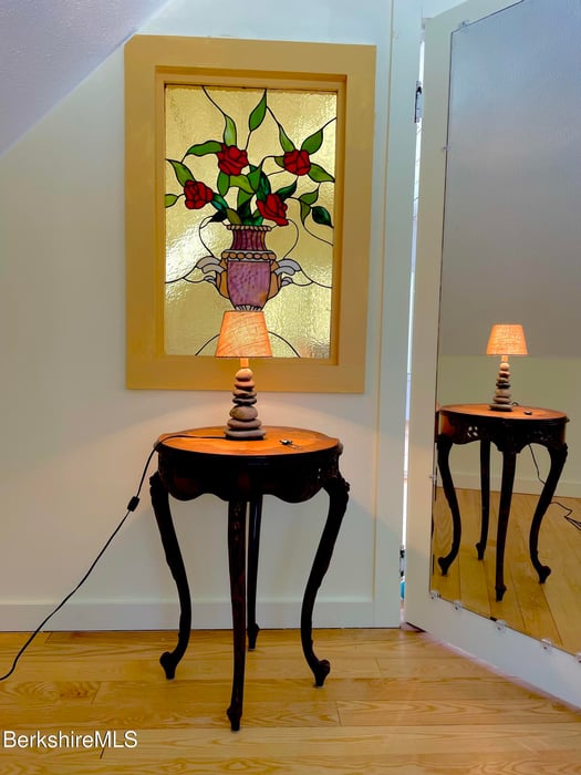 13 Jordan Rd Photo 28