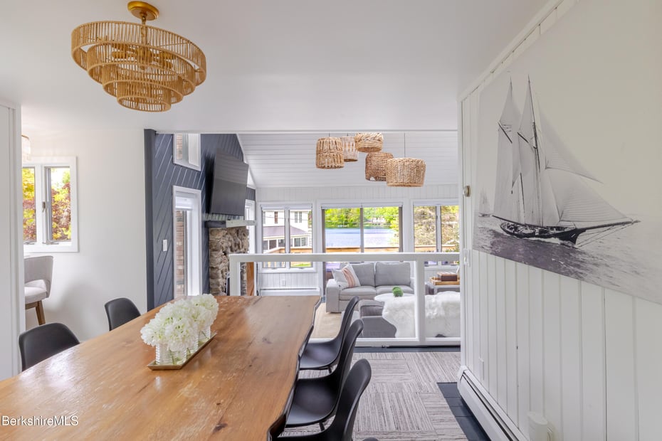 10 Buckingham Ln Photo 6