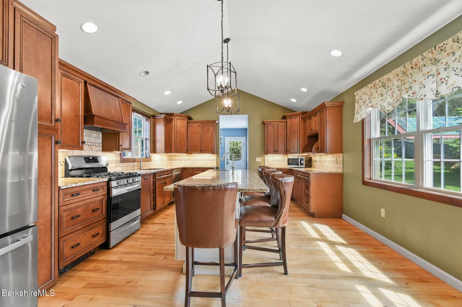 165 High St Photo 18