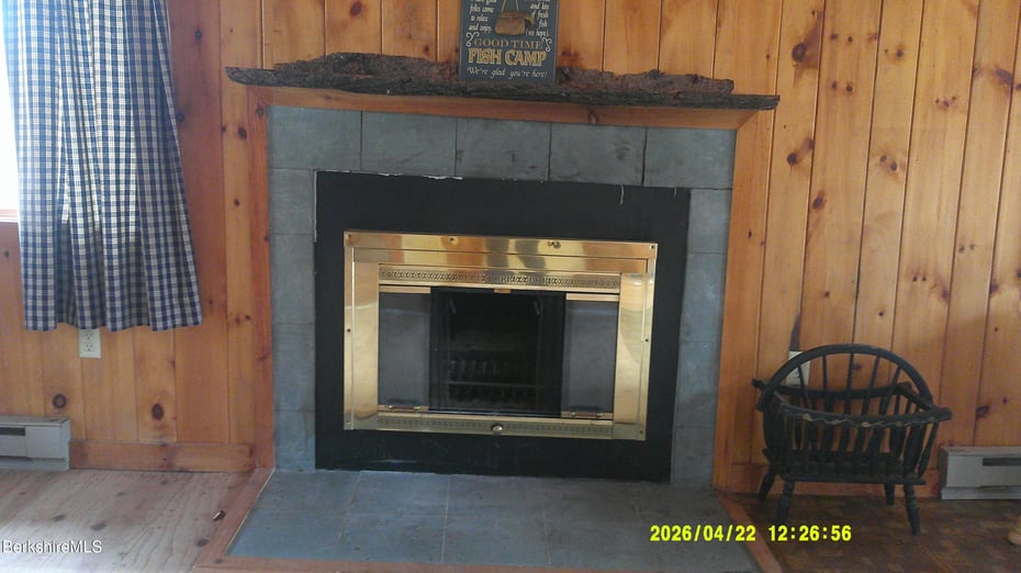 33 Pine Rd Photo 5