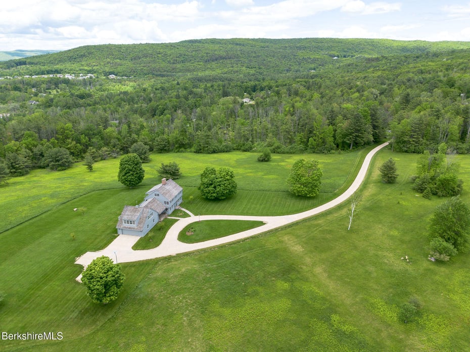 408 Washington Mountain Rd Photo 56