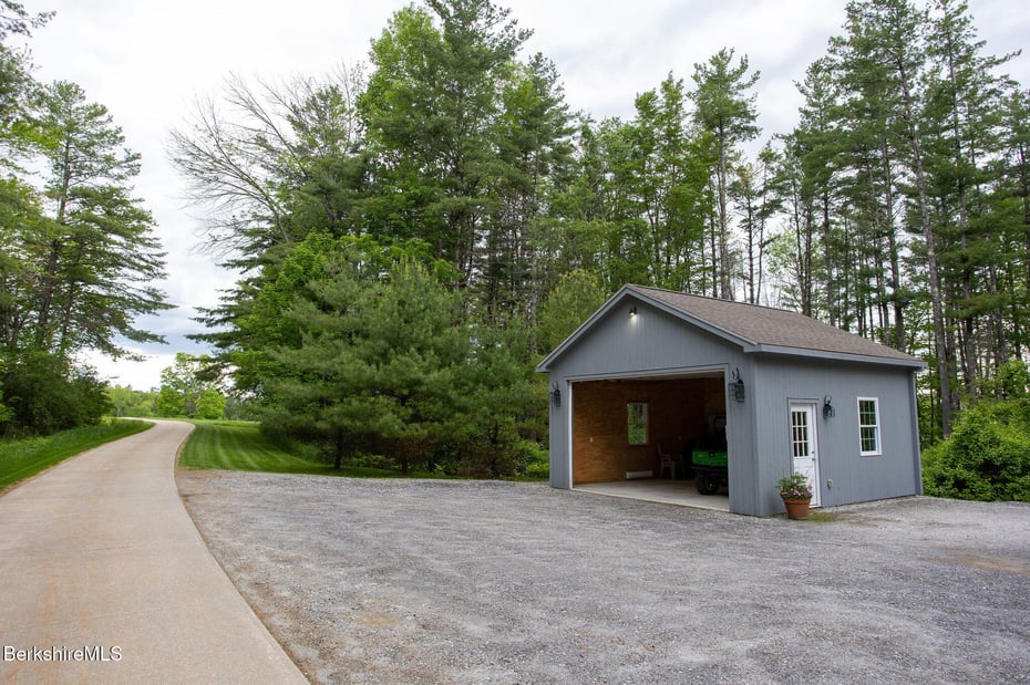 408 Washington Mountain Rd Photo 67
