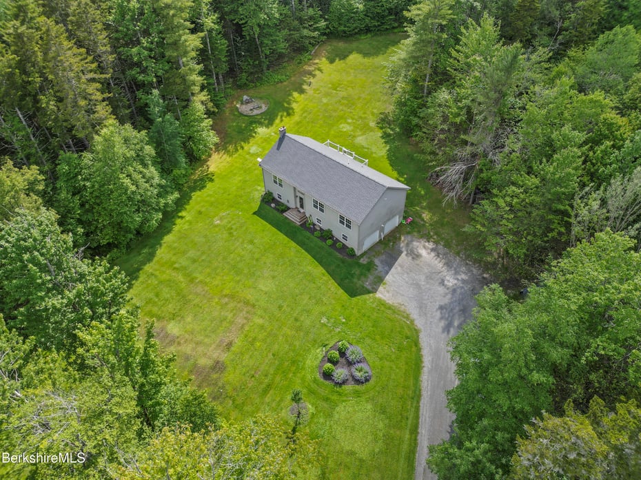32 Scott Rd Photo 10